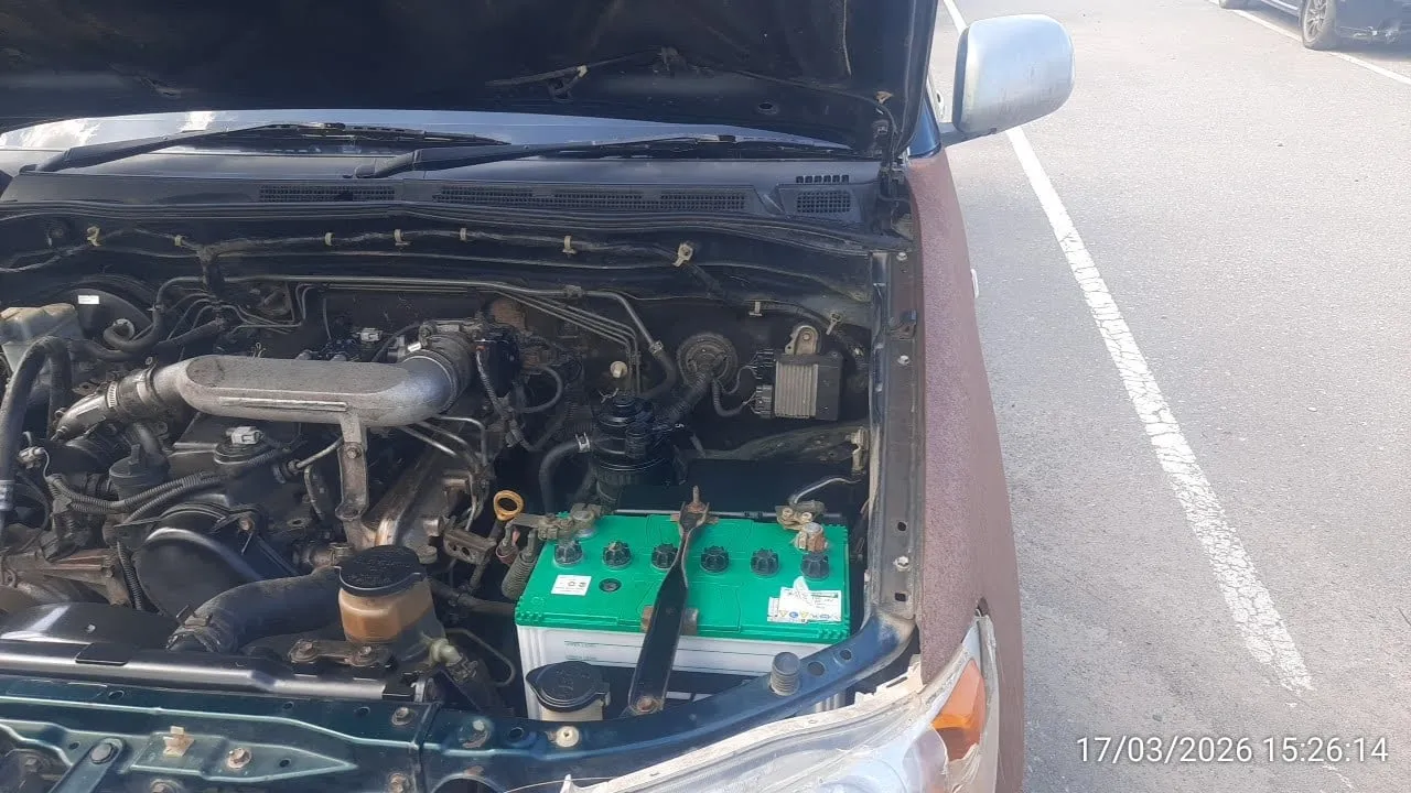 2005 Toyota Hilux Vigo – 10