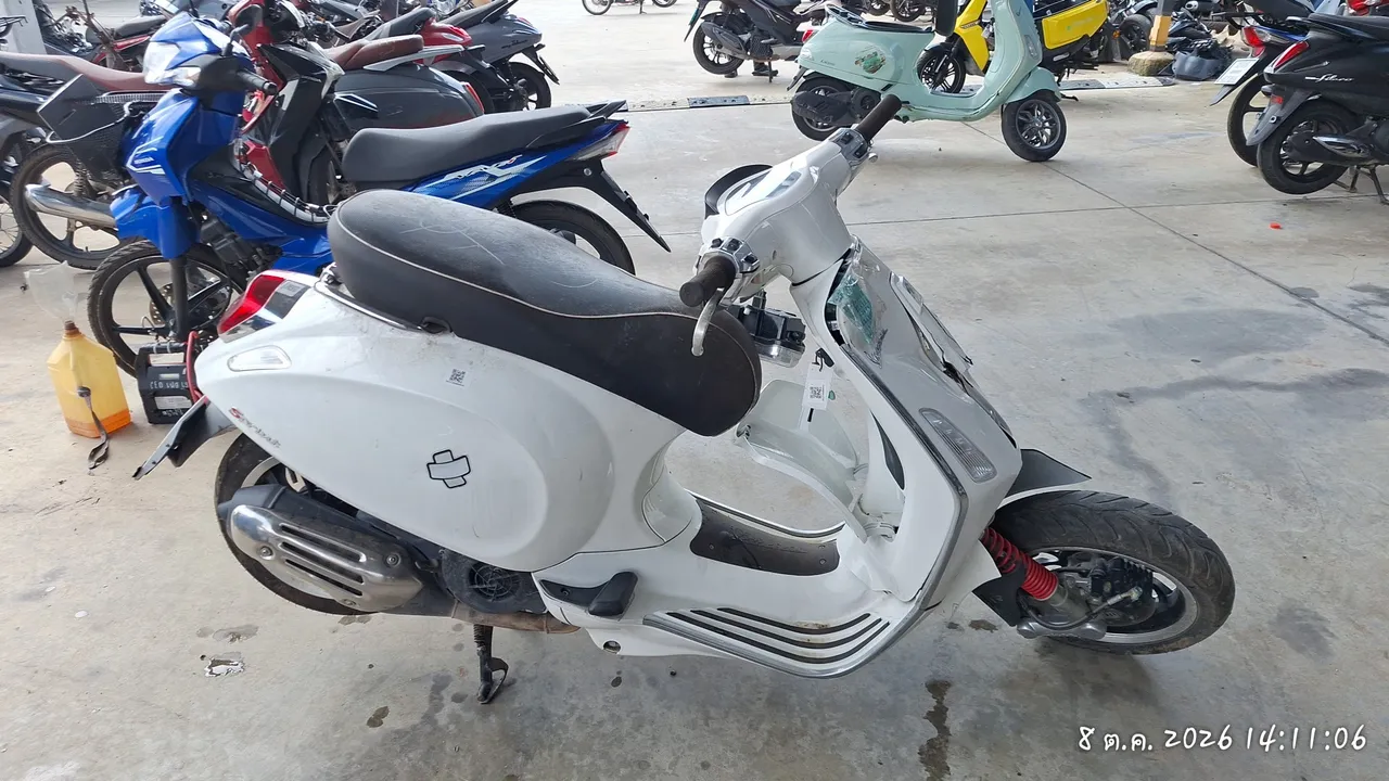 2023 Vespa Sprint 125 – 4