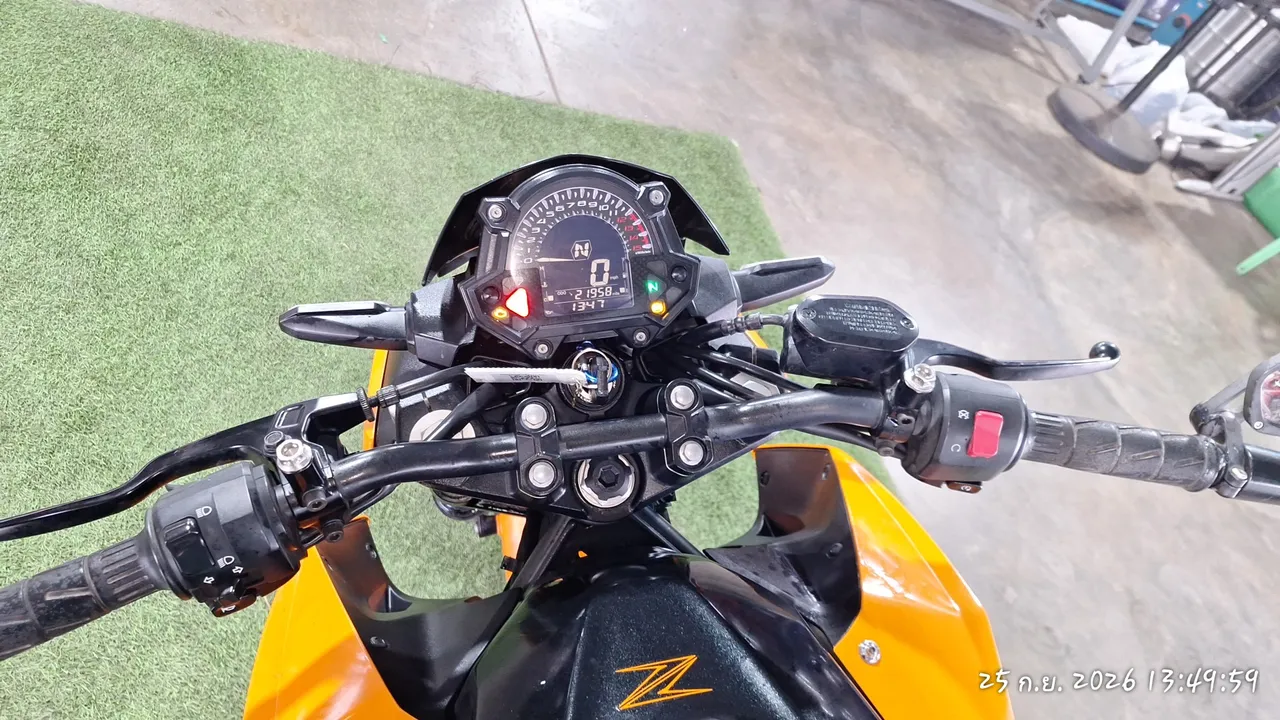 2019 Kawasaki Z400 – 10