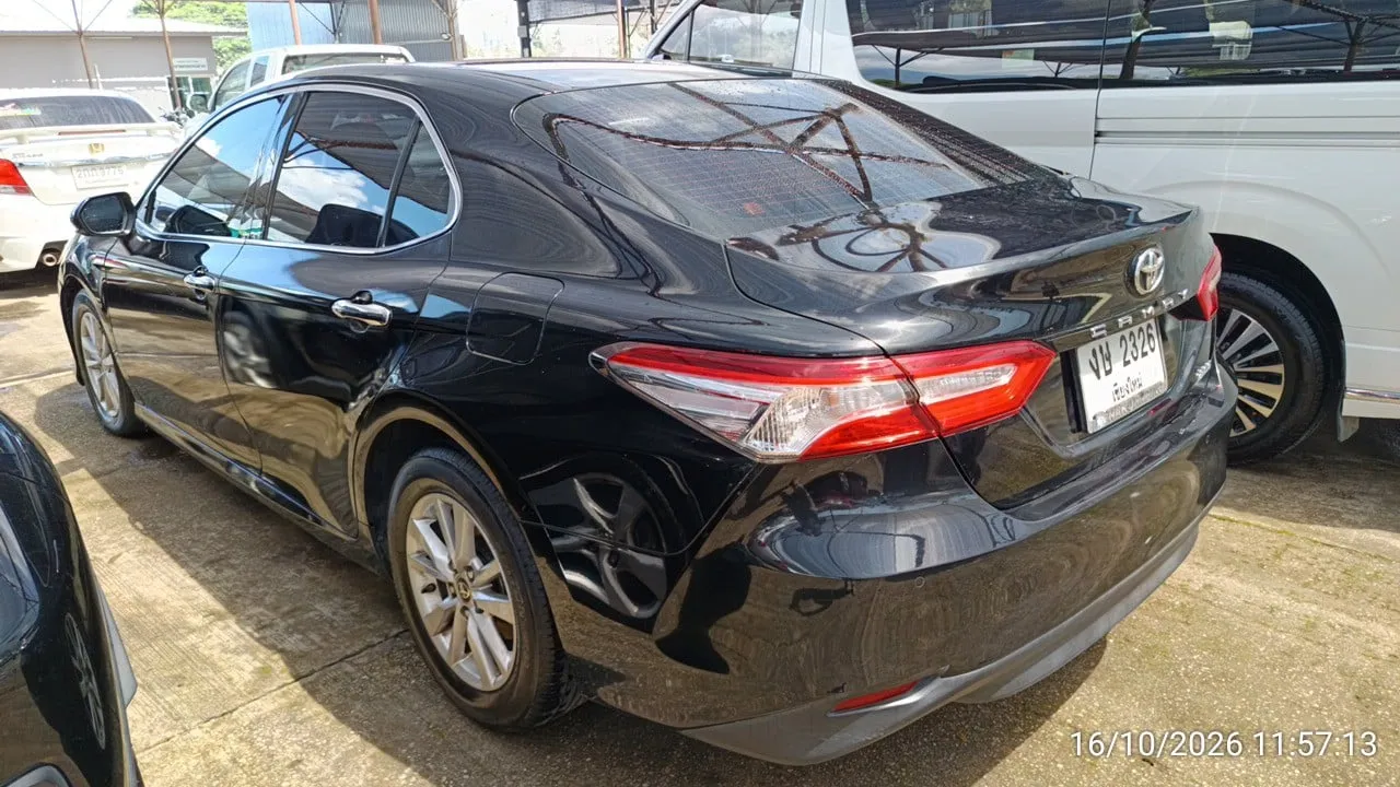 2020 Toyota Camry – 5