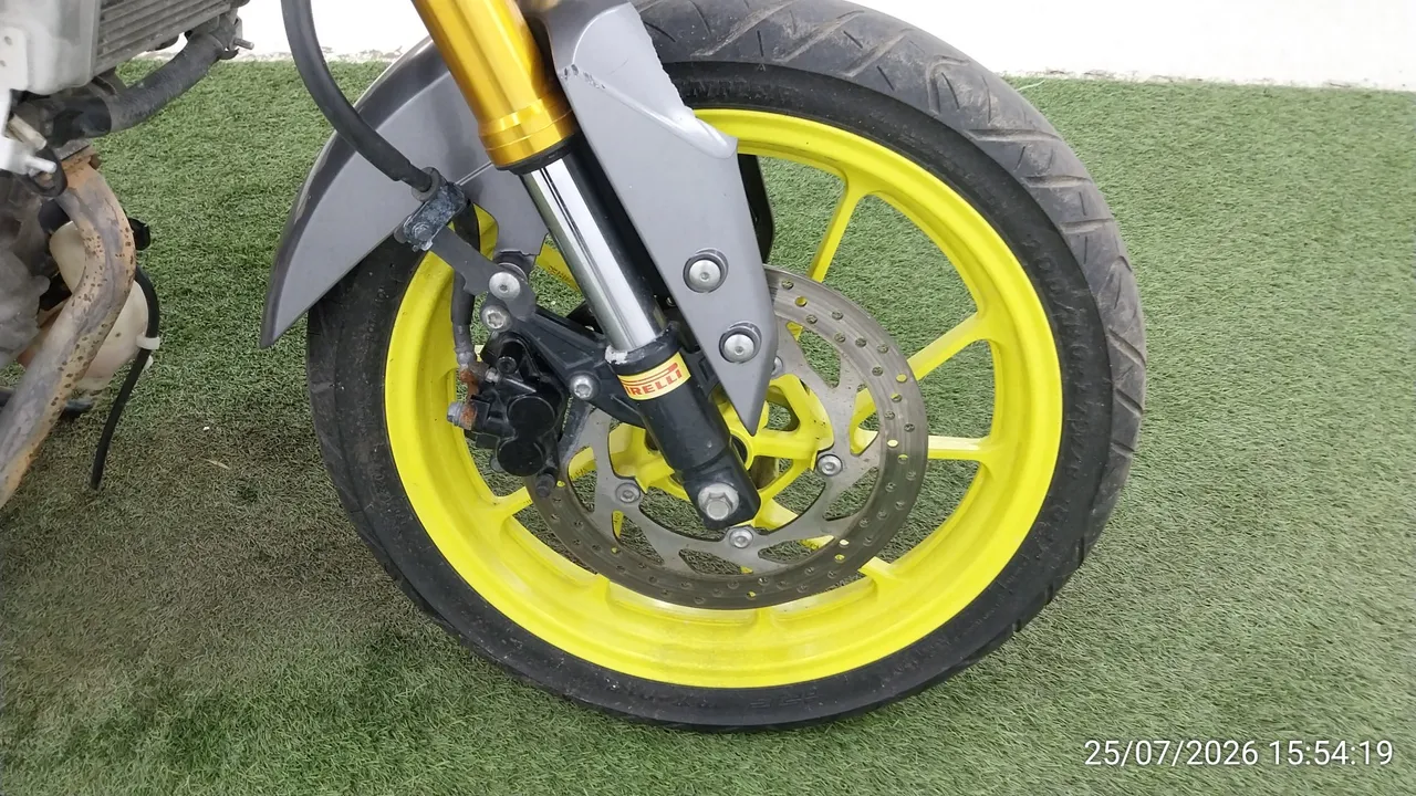 2020 Yamaha YZF-R15 – 10