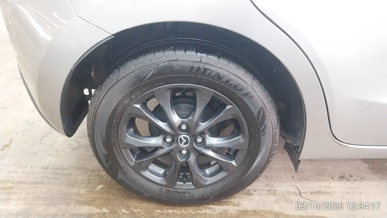 2019 Mazda Mazda2 – 12