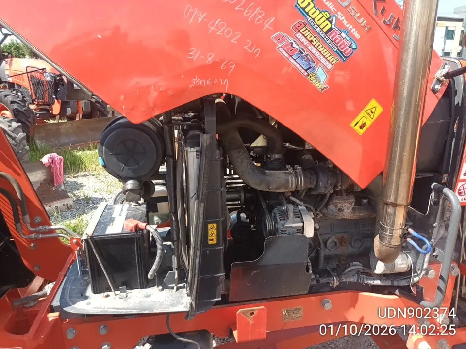 2022 Kubota M6240SUH-B – 10