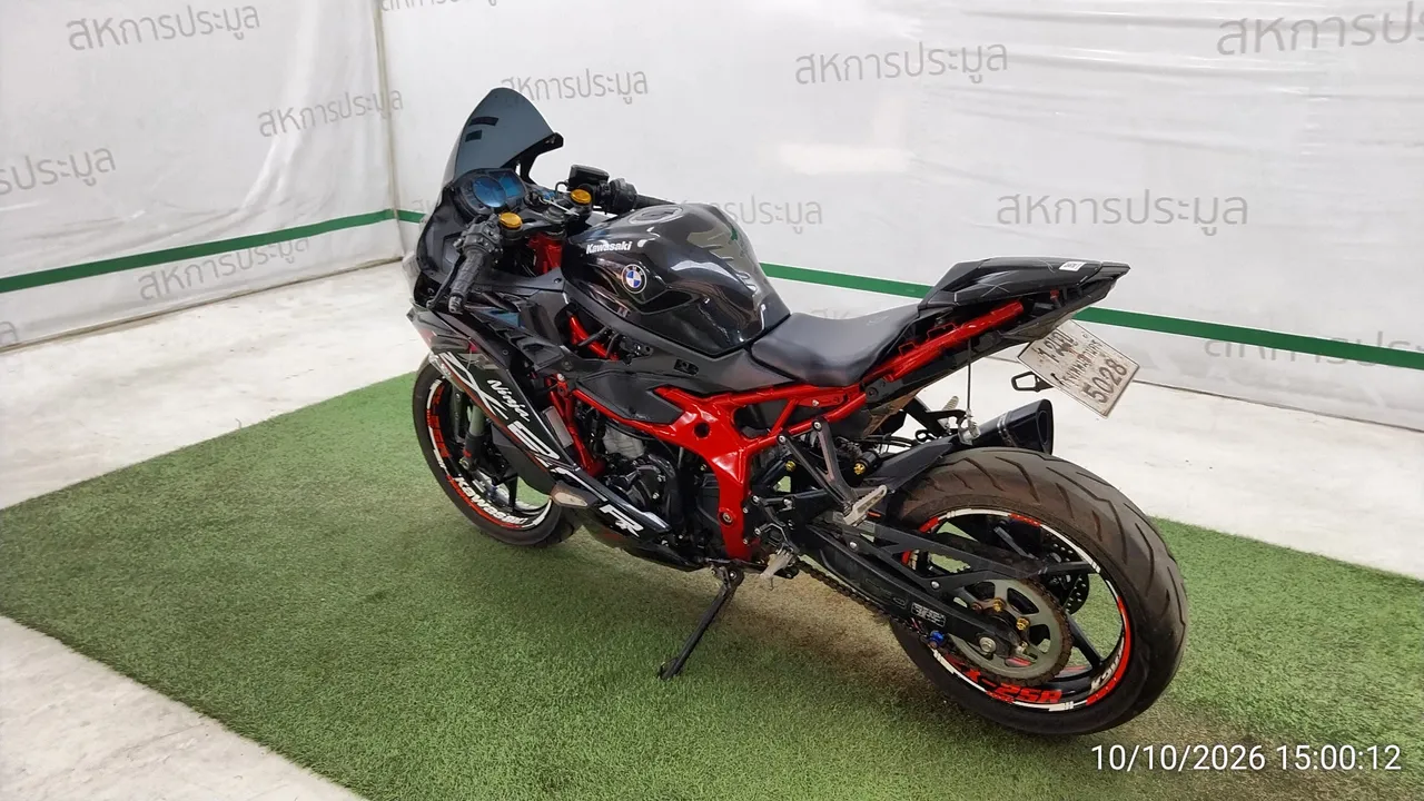 2020 Kawasaki Ninja ZX-25R – 6