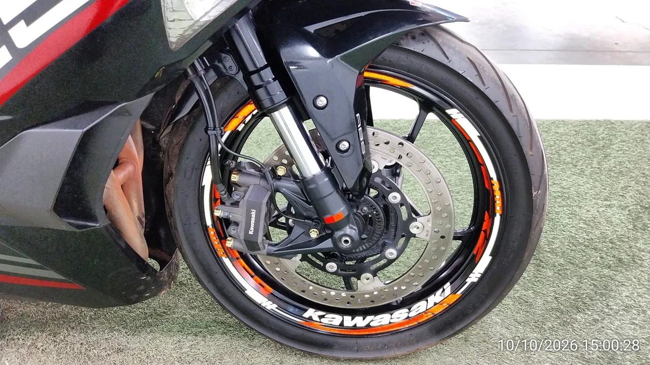2020 Kawasaki Ninja ZX-25R – 10