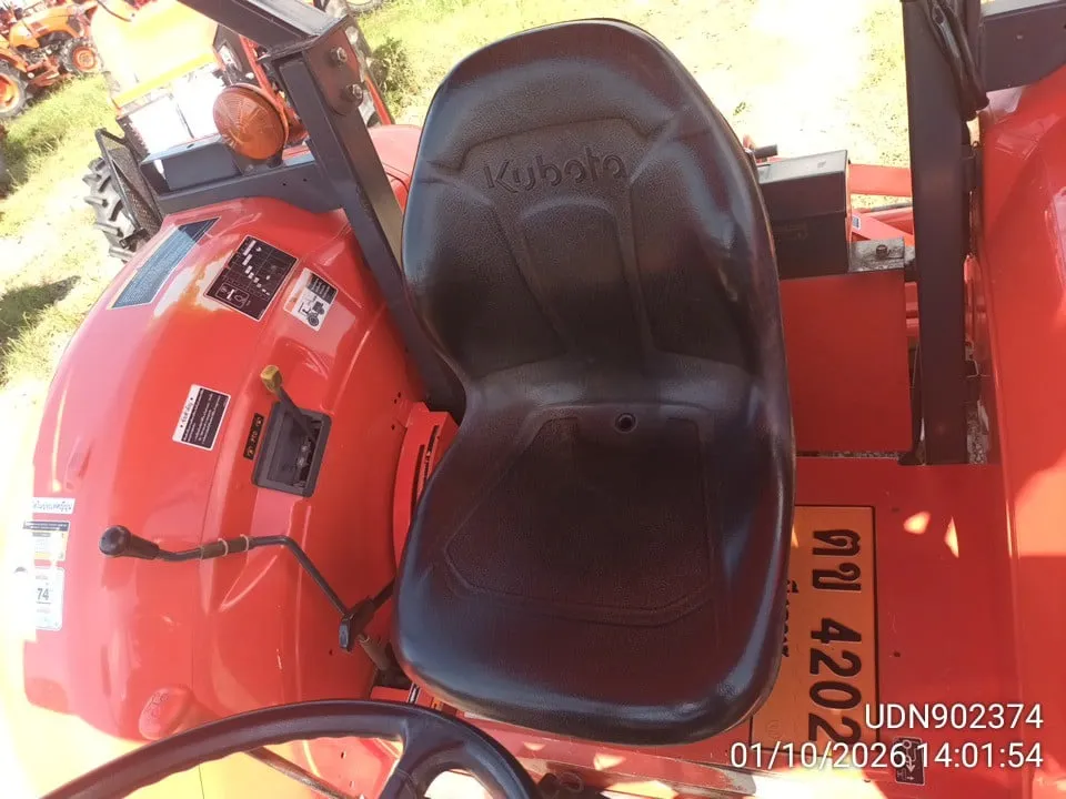 2022 Kubota M6240SUH-B – 8