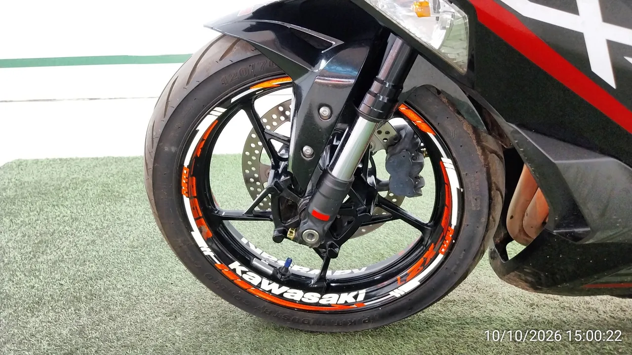 2020 Kawasaki Ninja ZX-25R – 9