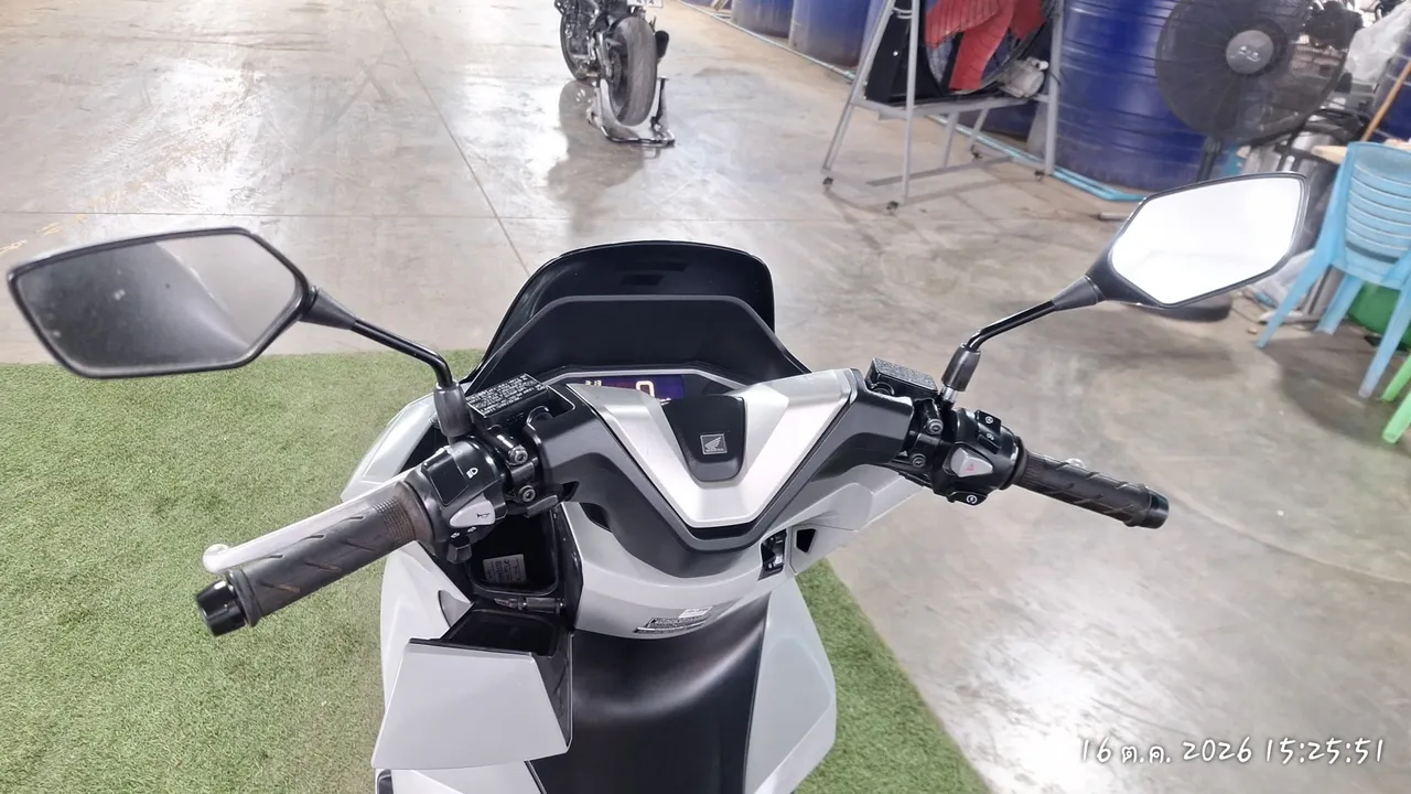 Honda PCX – 10