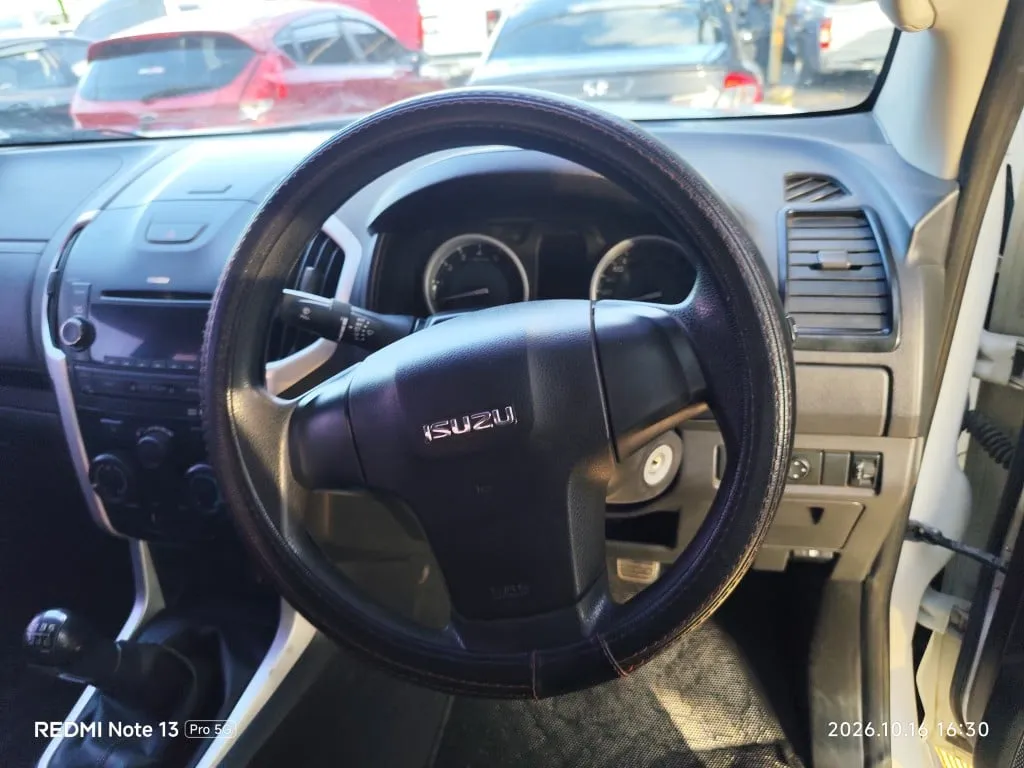 2018 Isuzu D-Max – 11