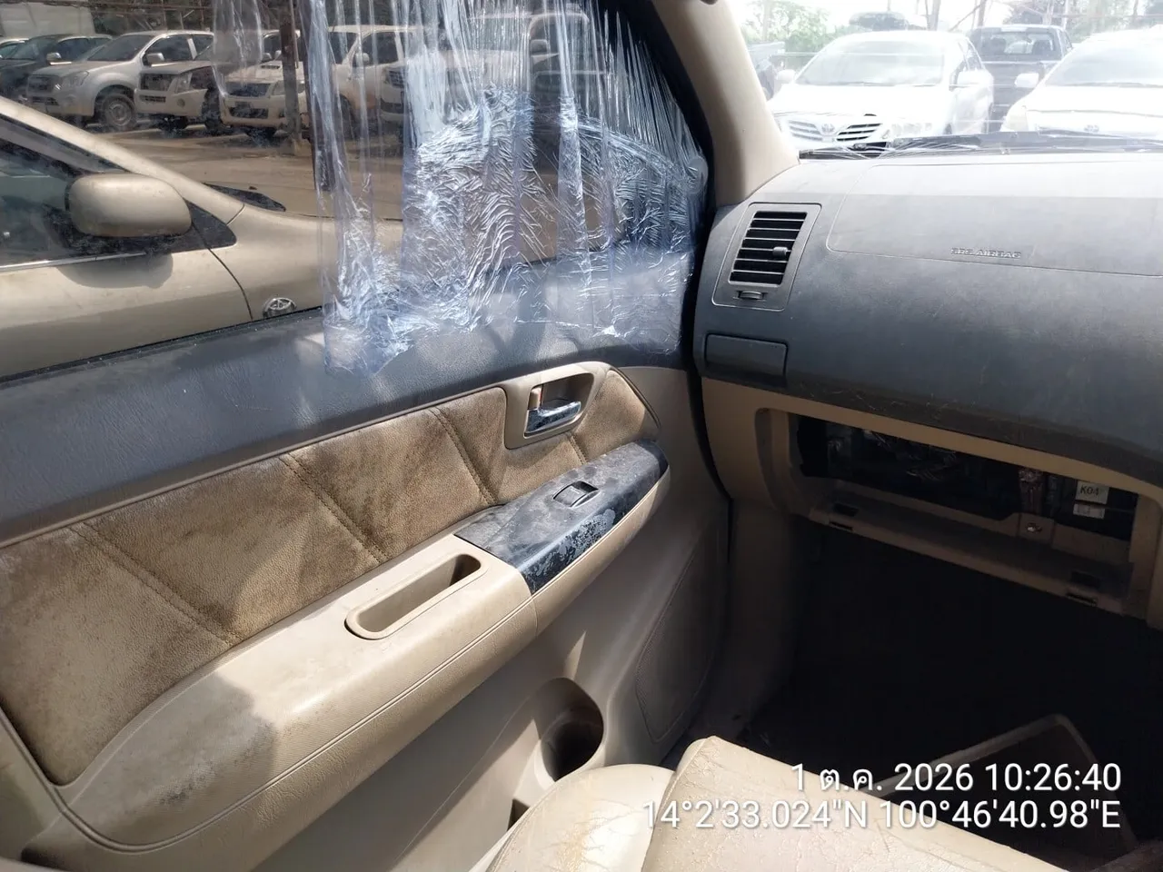 2012 Toyota Fortuner – 7