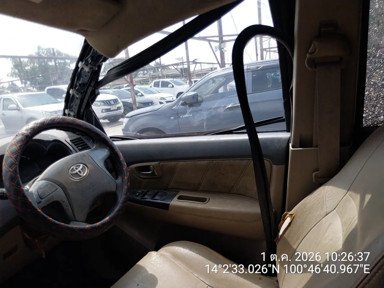 2012 Toyota Fortuner – 6
