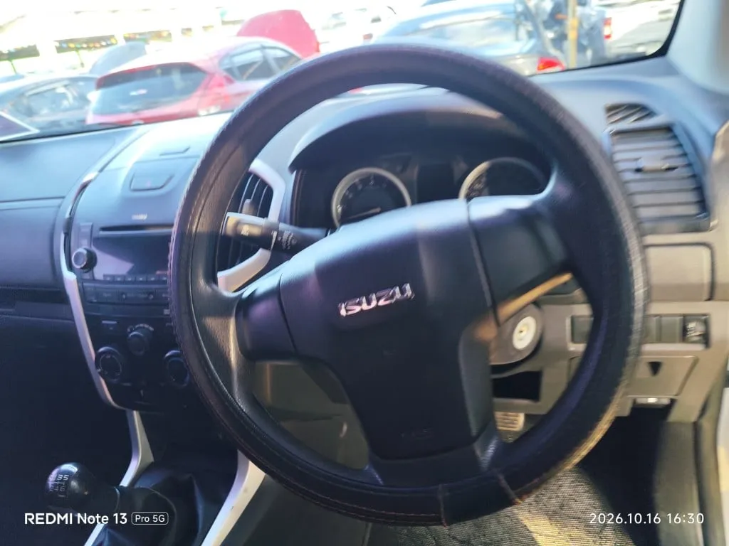 2018 Isuzu D-Max – 12