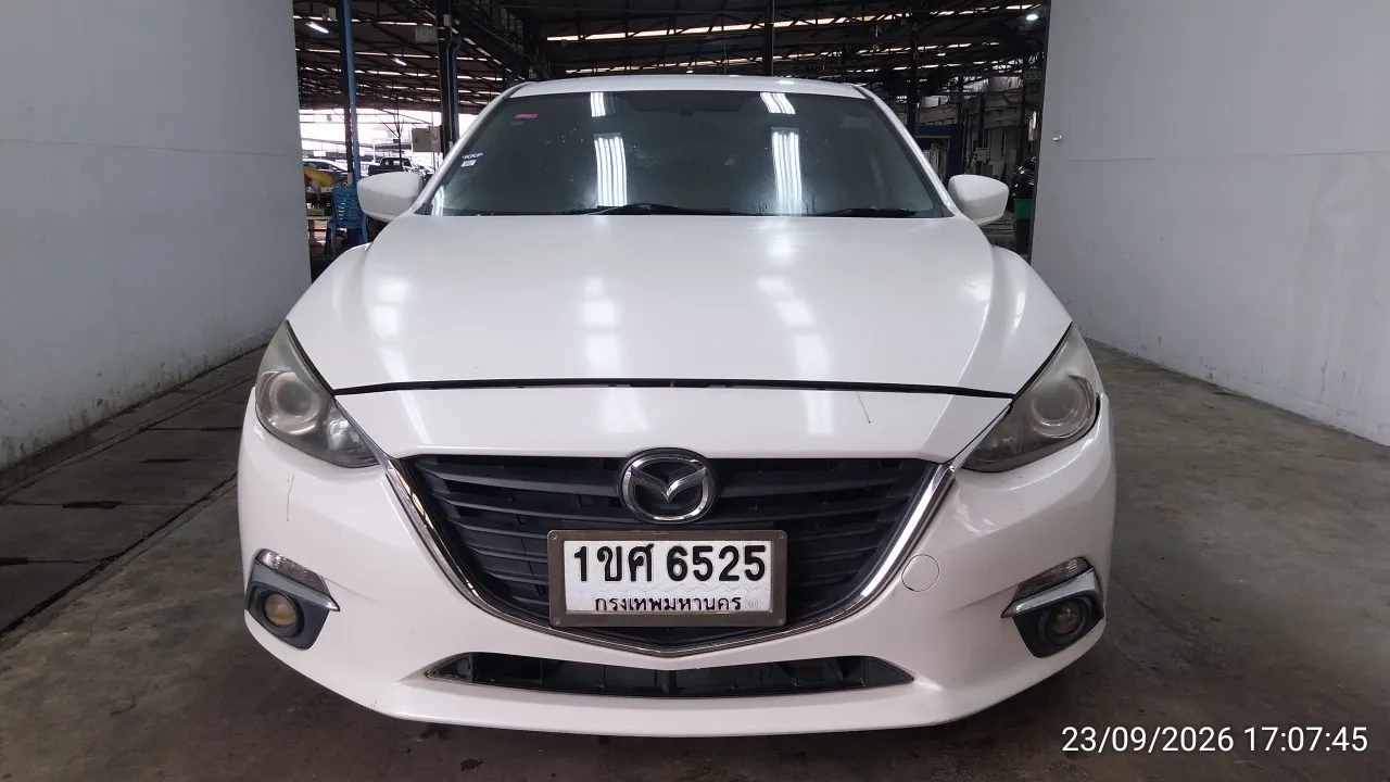 2015 Mazda Mazda3 – 1