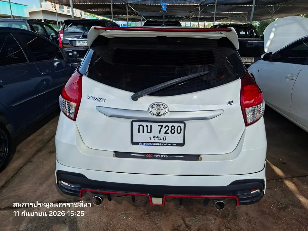 2017 Toyota Yaris – 5