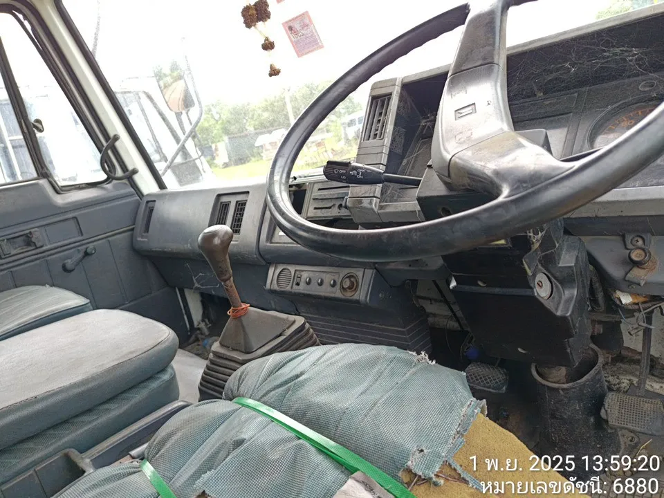2015 Isuzu 10 ล้อ – 5