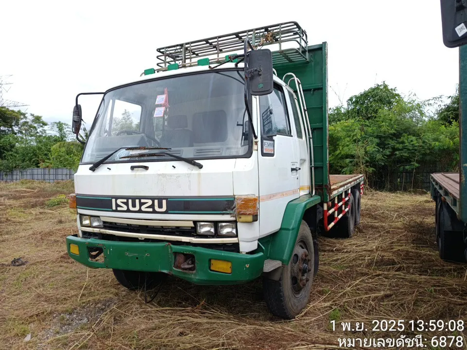 2015 Isuzu 10 ล้อ – 3