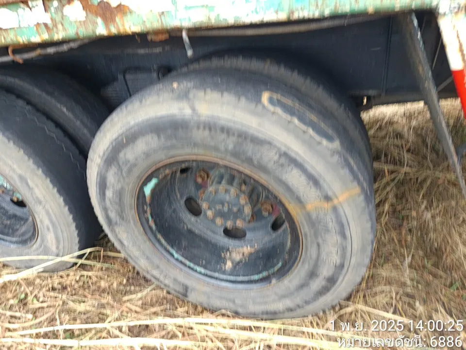 2015 Isuzu 10 ล้อ – 11