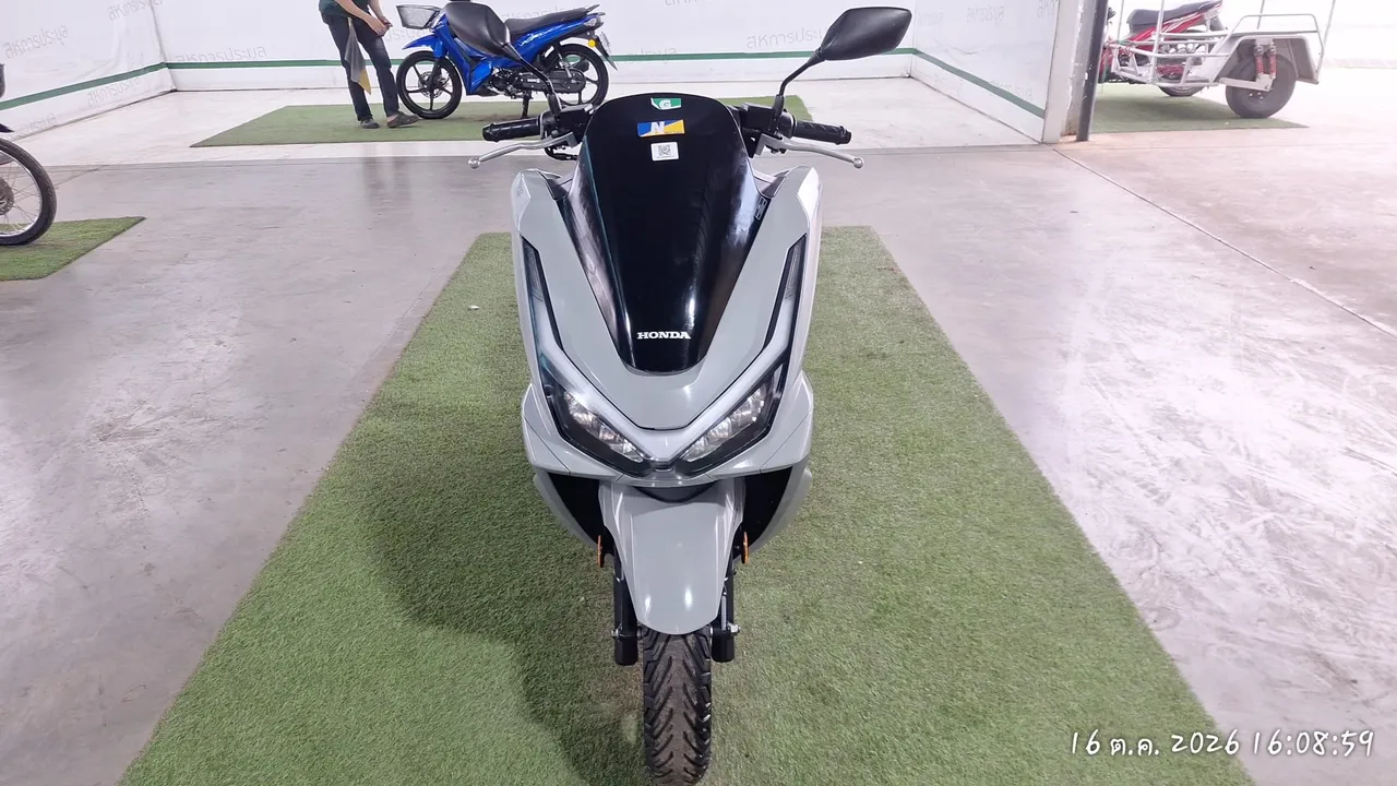 Honda PCX – 1