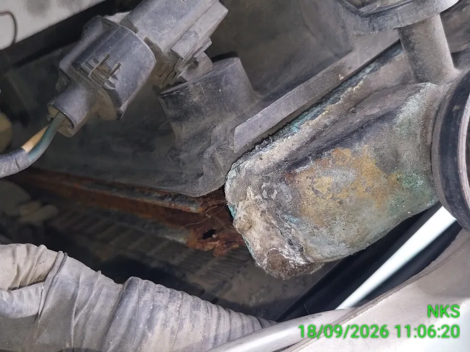 2002 Toyota Soluna – 4