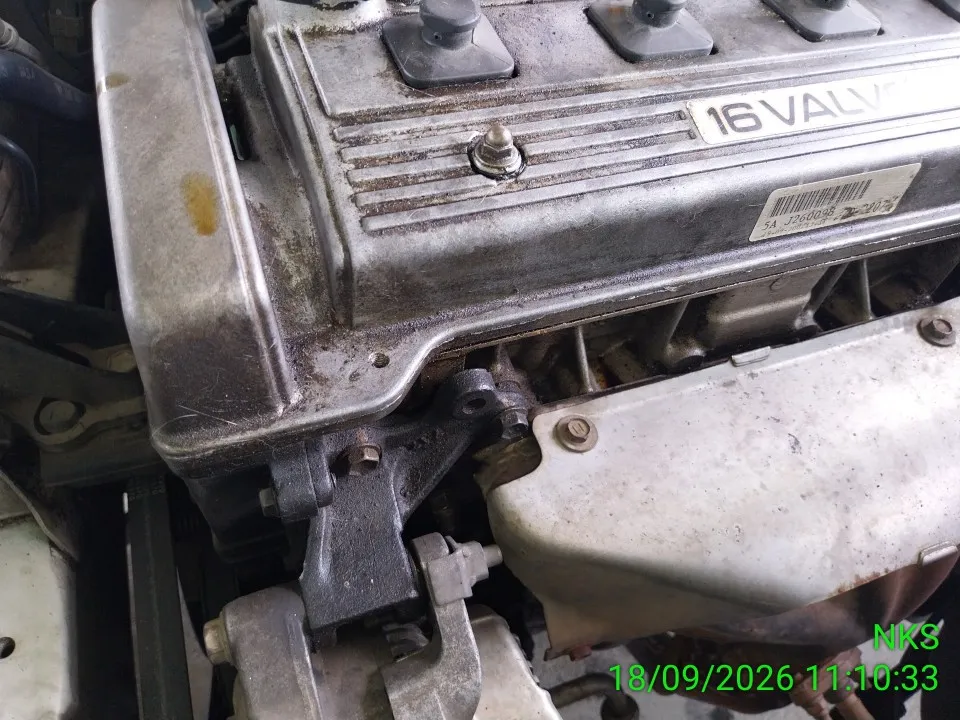 2002 Toyota Soluna – 5