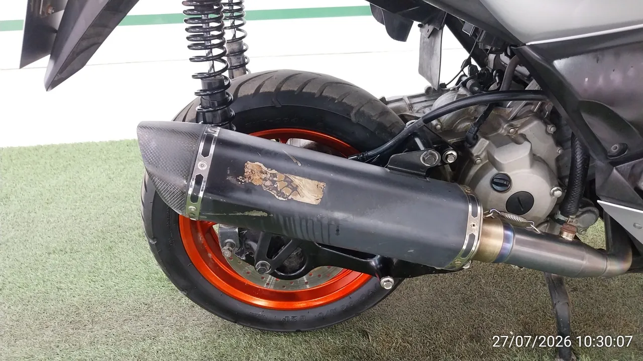 2019 Yamaha X-Max – 12