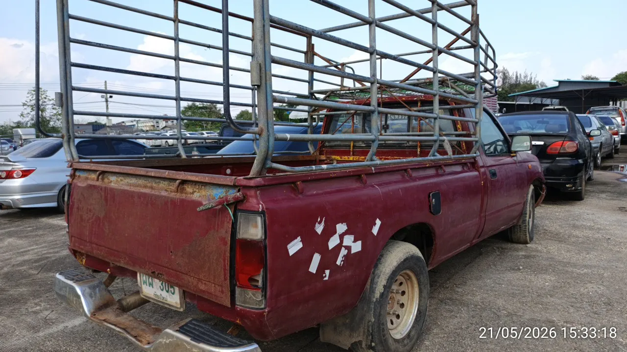 2009 Nissan Frontier – 9