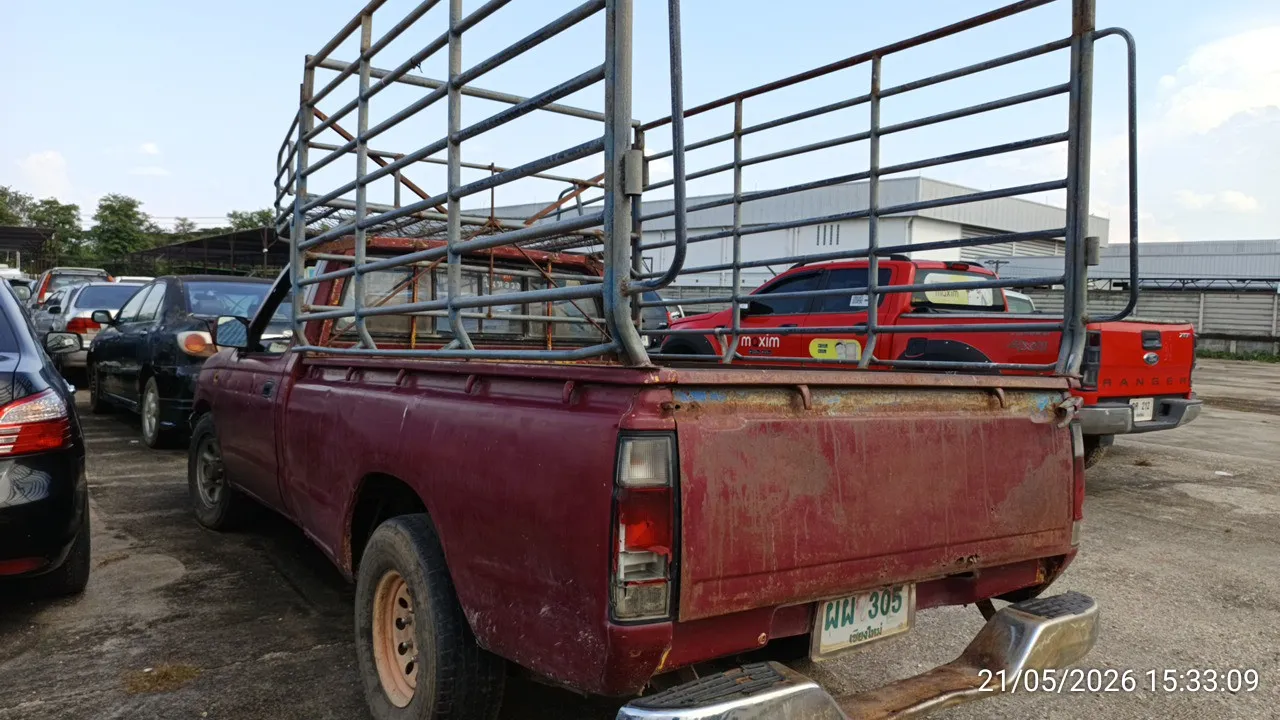 2009 Nissan Frontier – 7