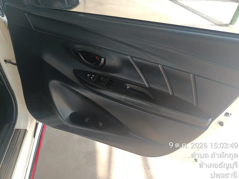 2017 Toyota Yaris – 8