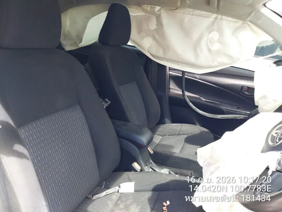 2019 Toyota Yaris Ativ – 7