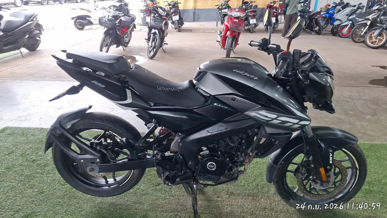 2022 Bajaj Pulsar NS200 – 4
