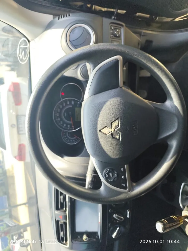 2017 Mitsubishi Mirage – 11