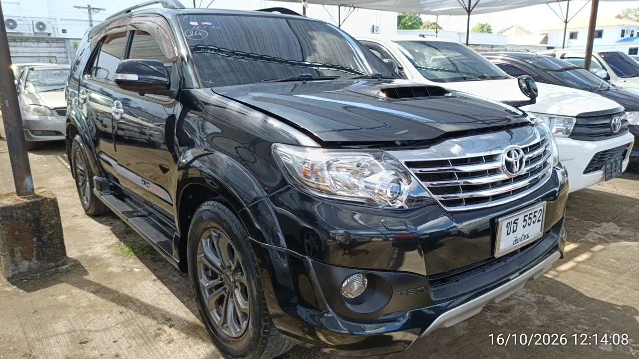 2012 Toyota Fortuner – 8