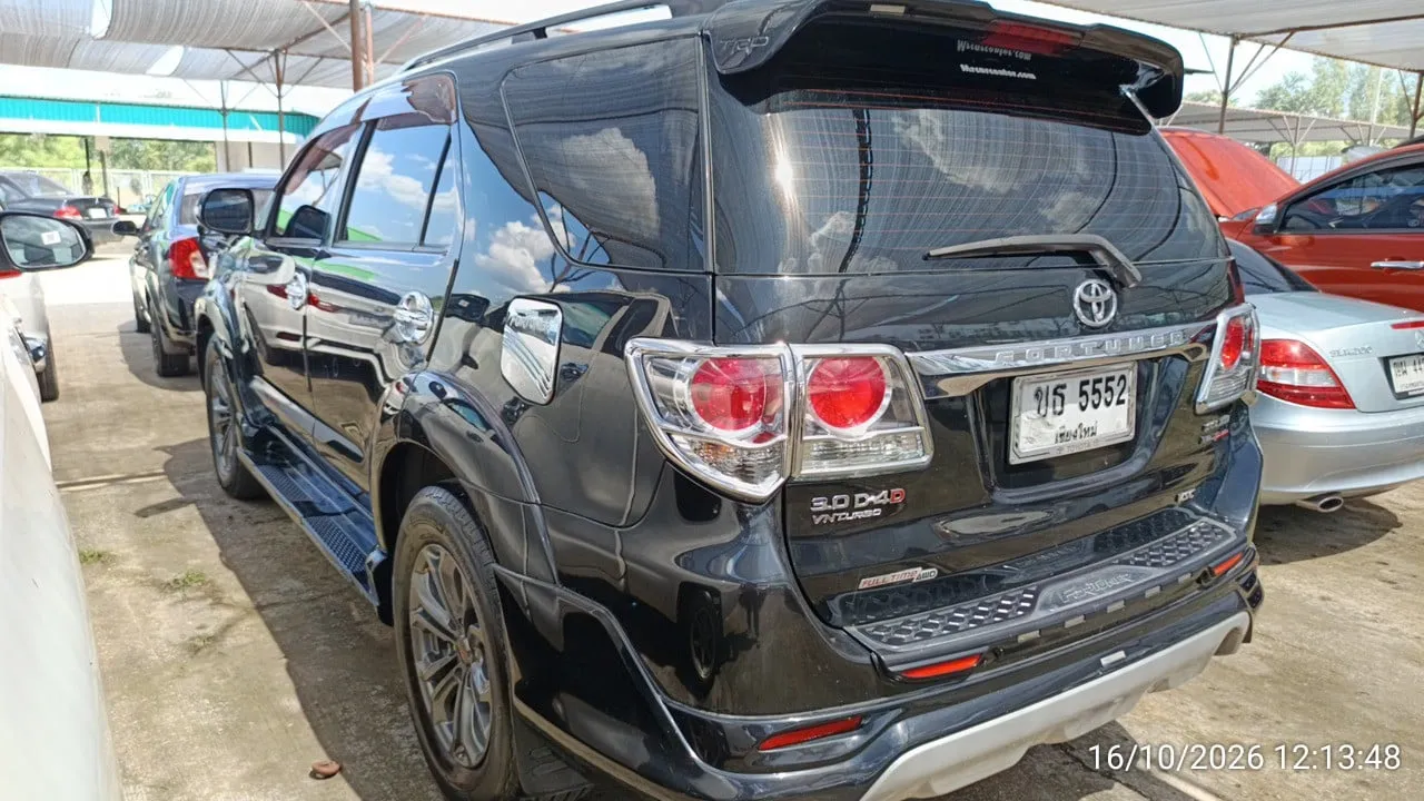 2012 Toyota Fortuner – 5