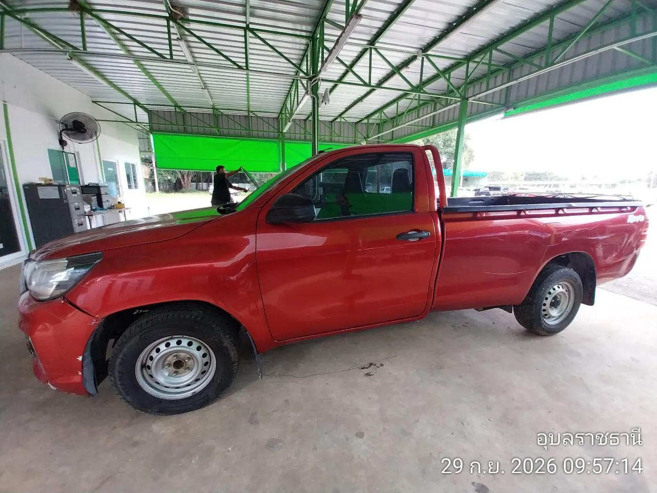2016 Toyota Hilux Revo – 3