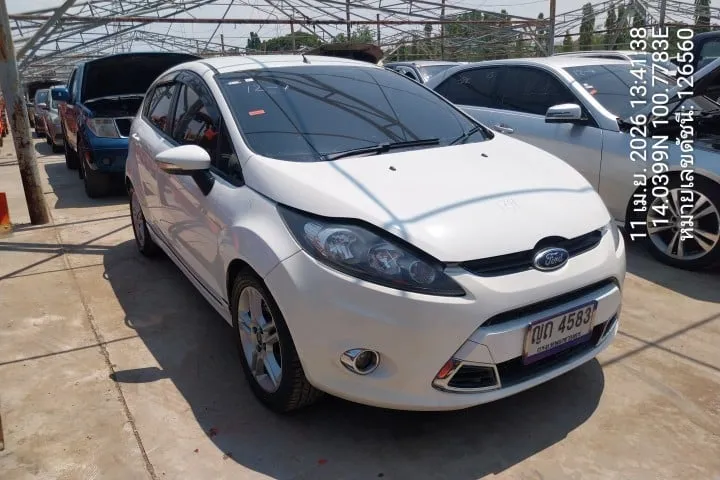 2011 Ford Fiesta – 2