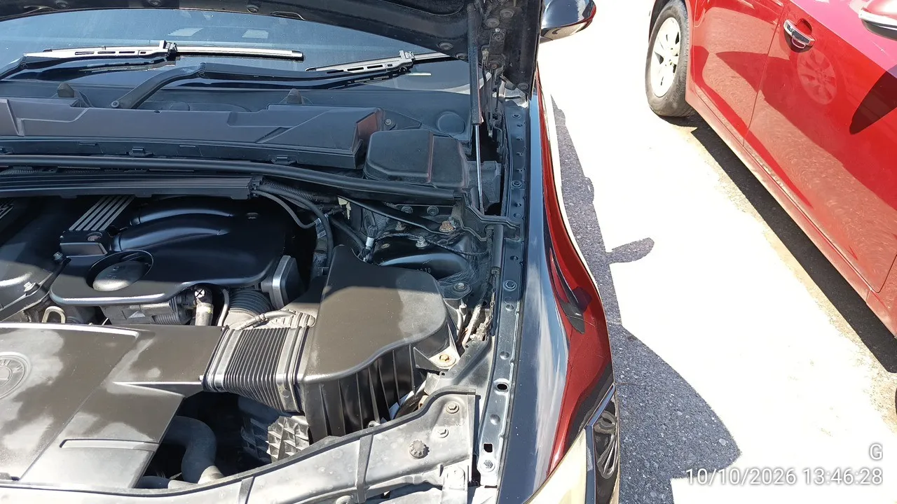 2005 BMW 3 Series – 9