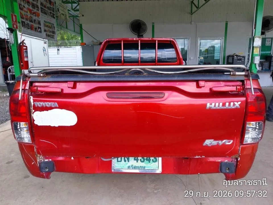 2016 Toyota Hilux Revo – 5