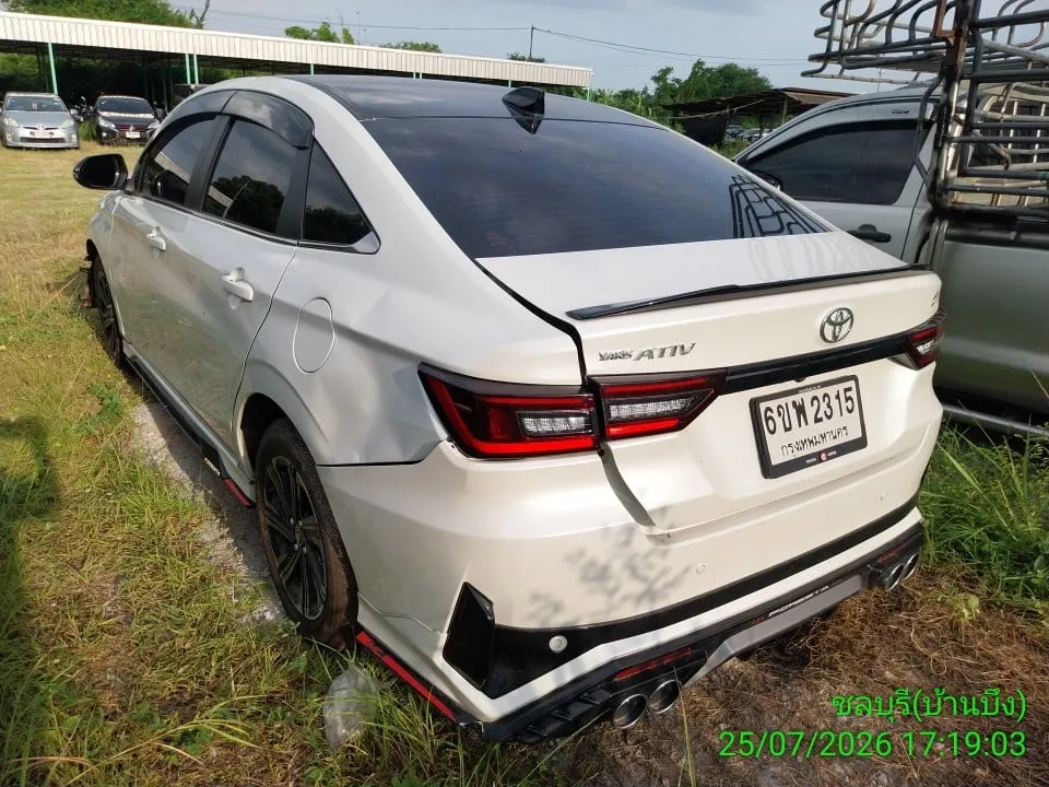 2025 Toyota Yaris Ativ – 4