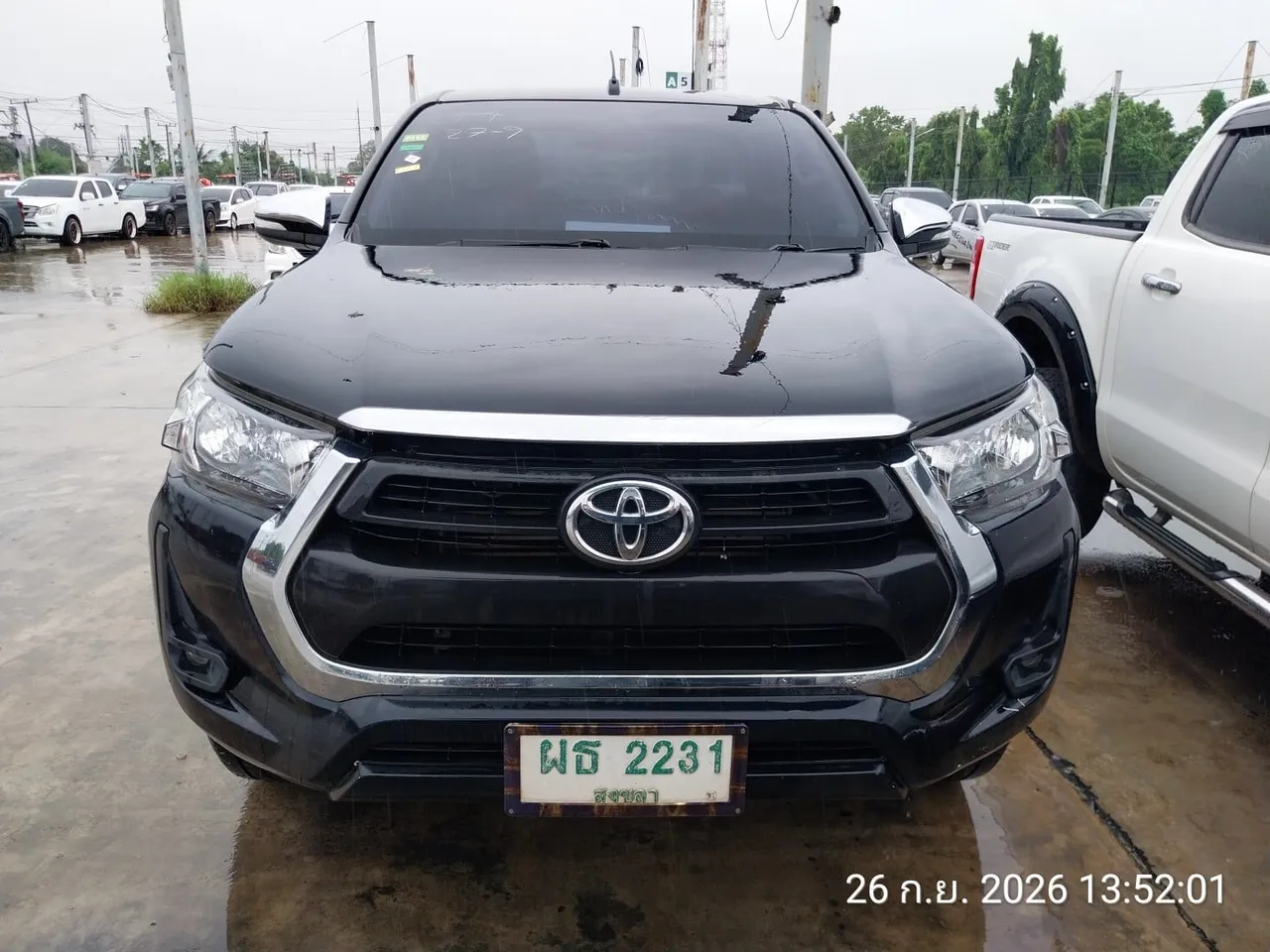 2016 Toyota Hilux Revo – 1