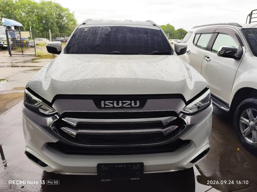 2021 Isuzu MU-X – 1