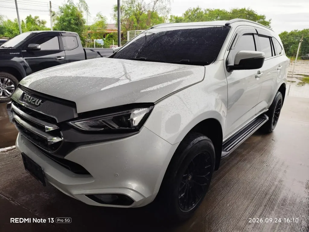 2021 Isuzu MU-X – 7