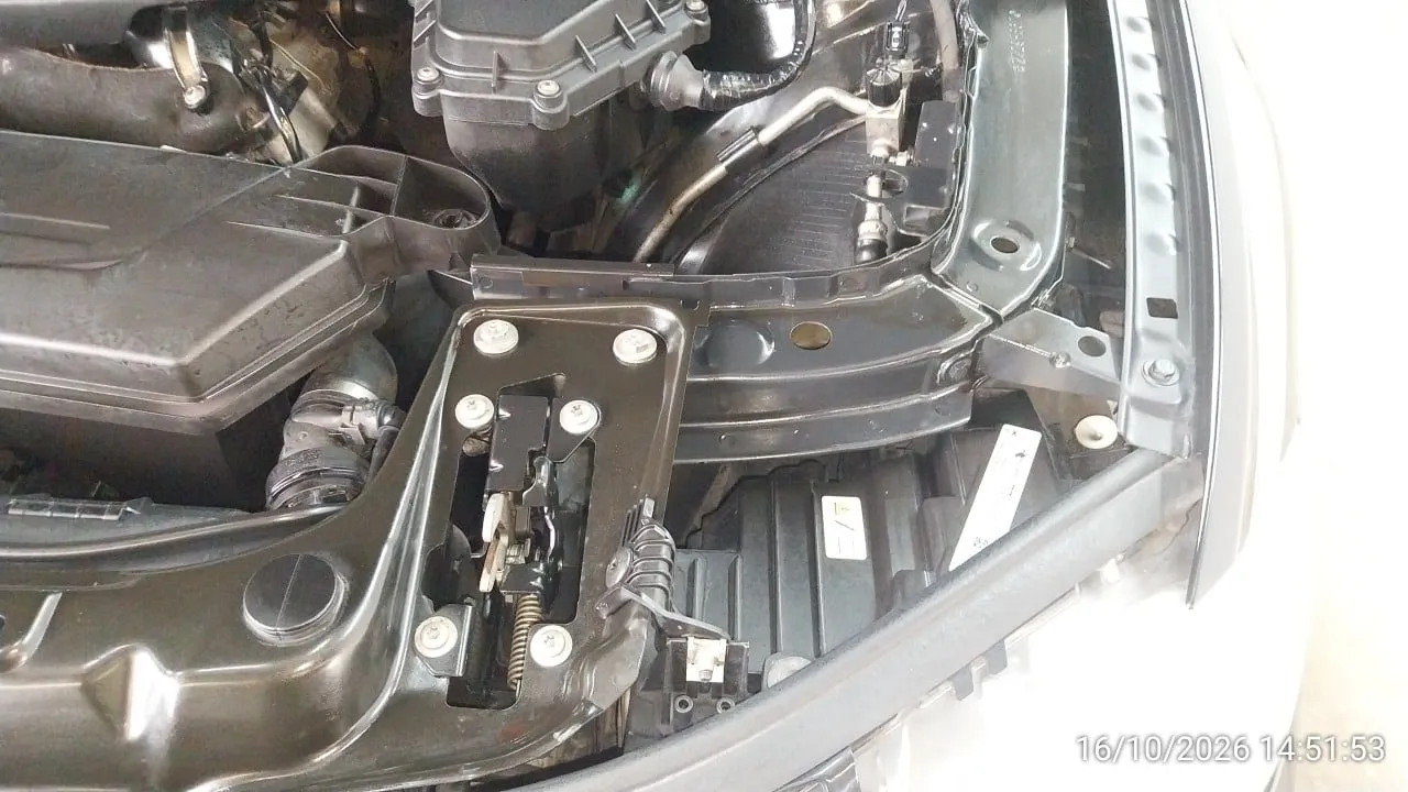 2013 BMW 3 Series – 6