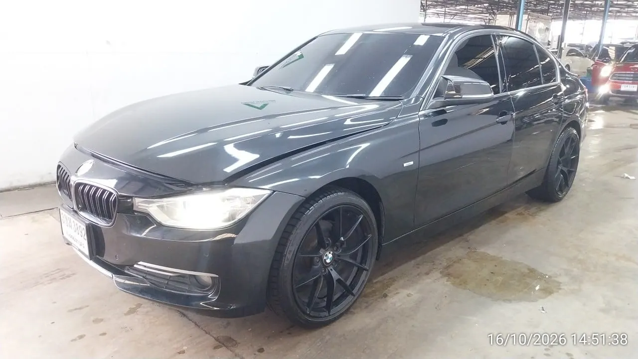 2013 BMW 3 Series – 3