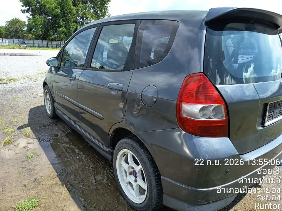 2004 Honda Jazz – 6