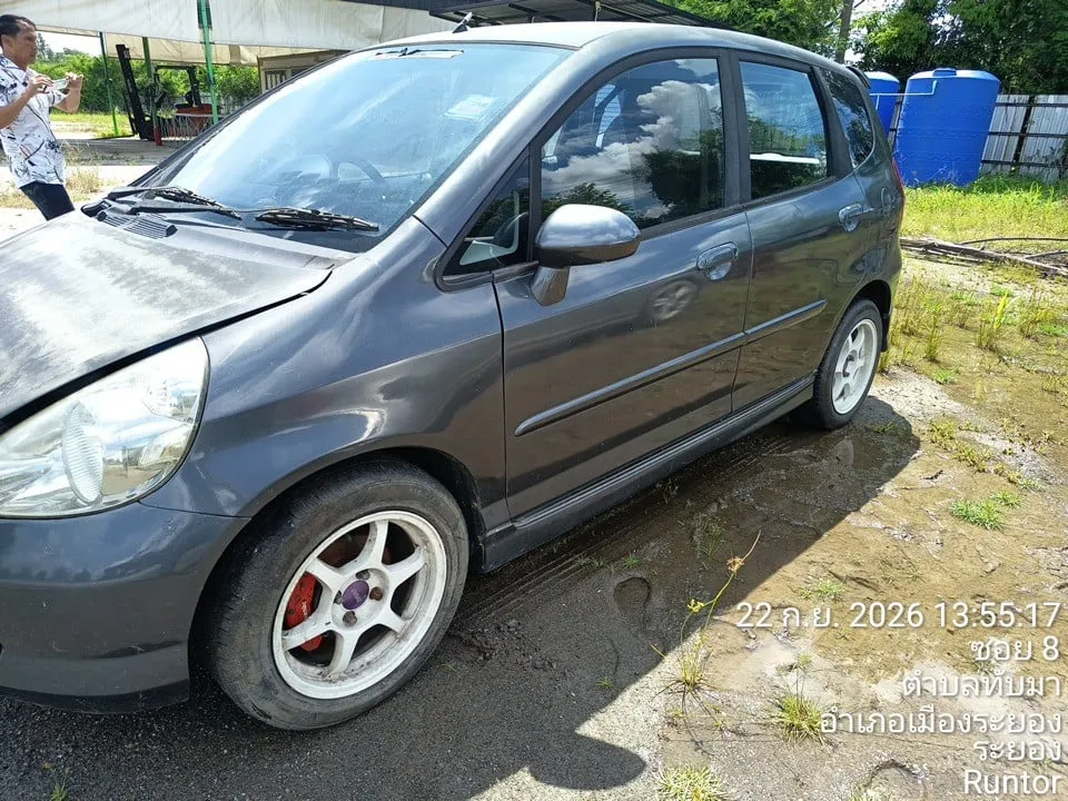 2004 Honda Jazz – 8