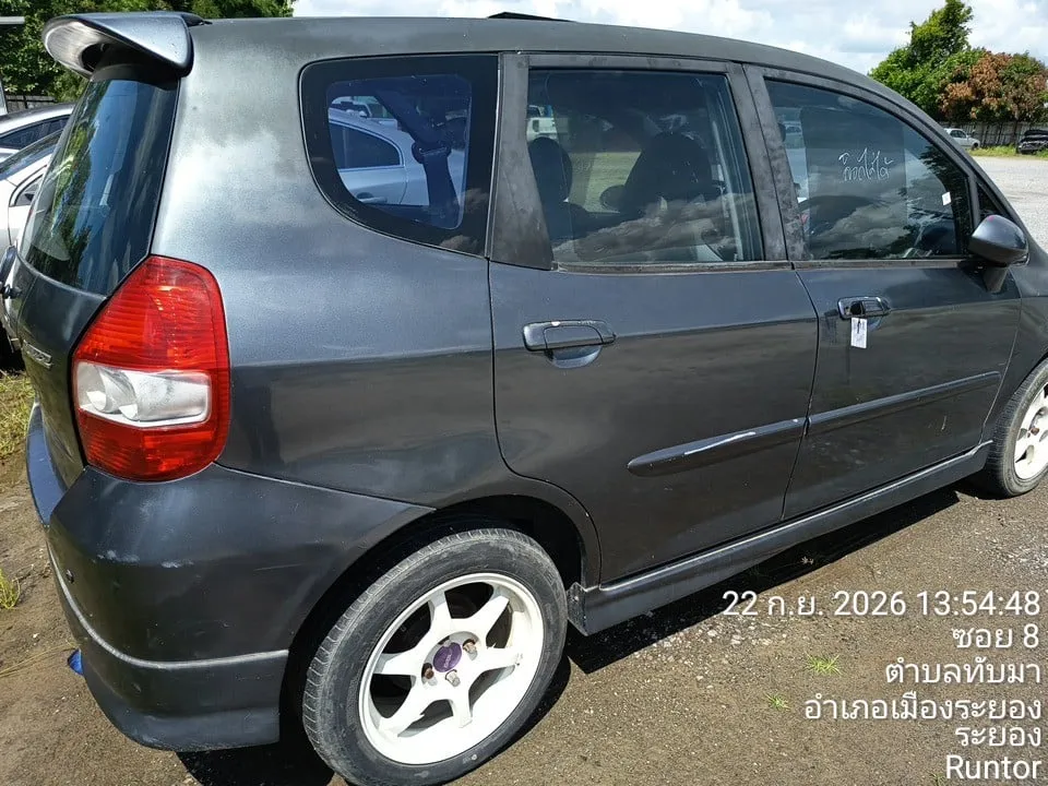 2004 Honda Jazz – 4