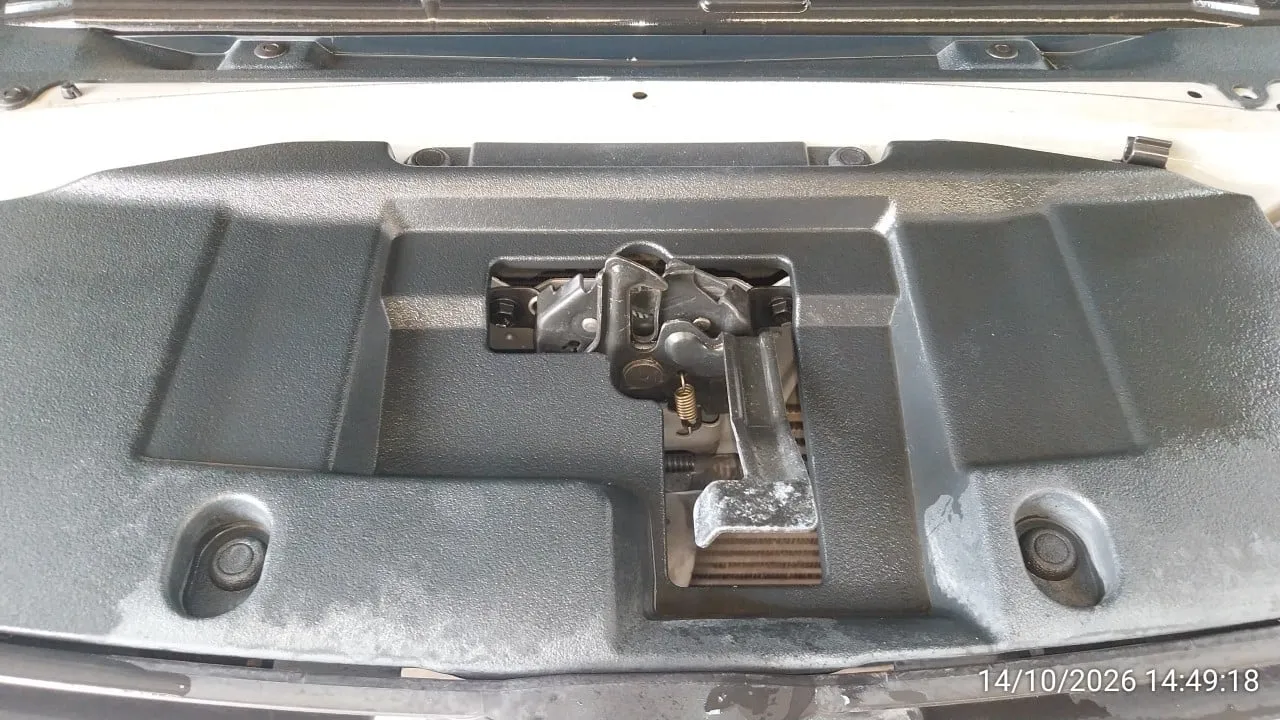 2017 Toyota Hilux Revo – 5