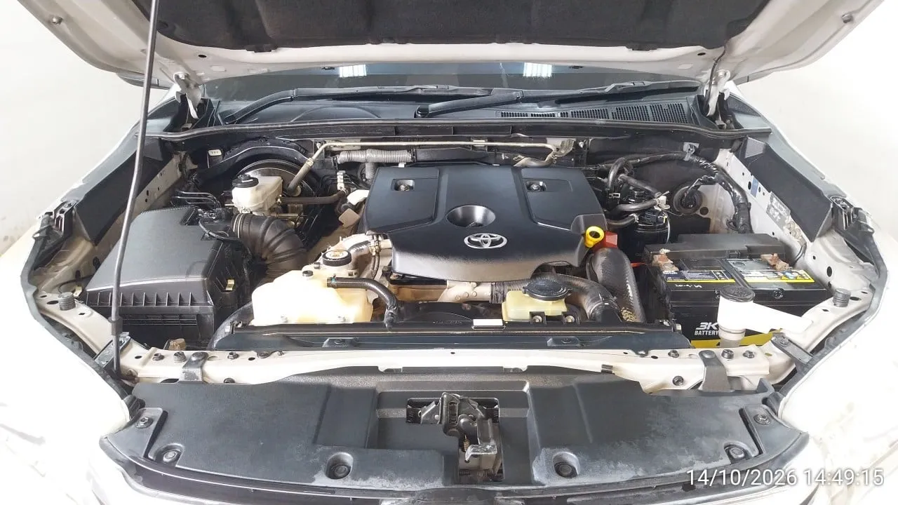 2017 Toyota Hilux Revo – 4