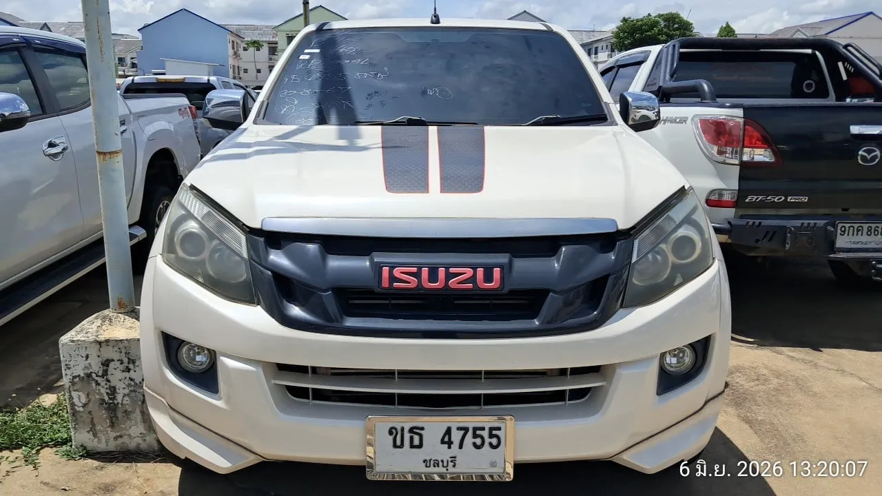 2013 Isuzu D-Max – 1