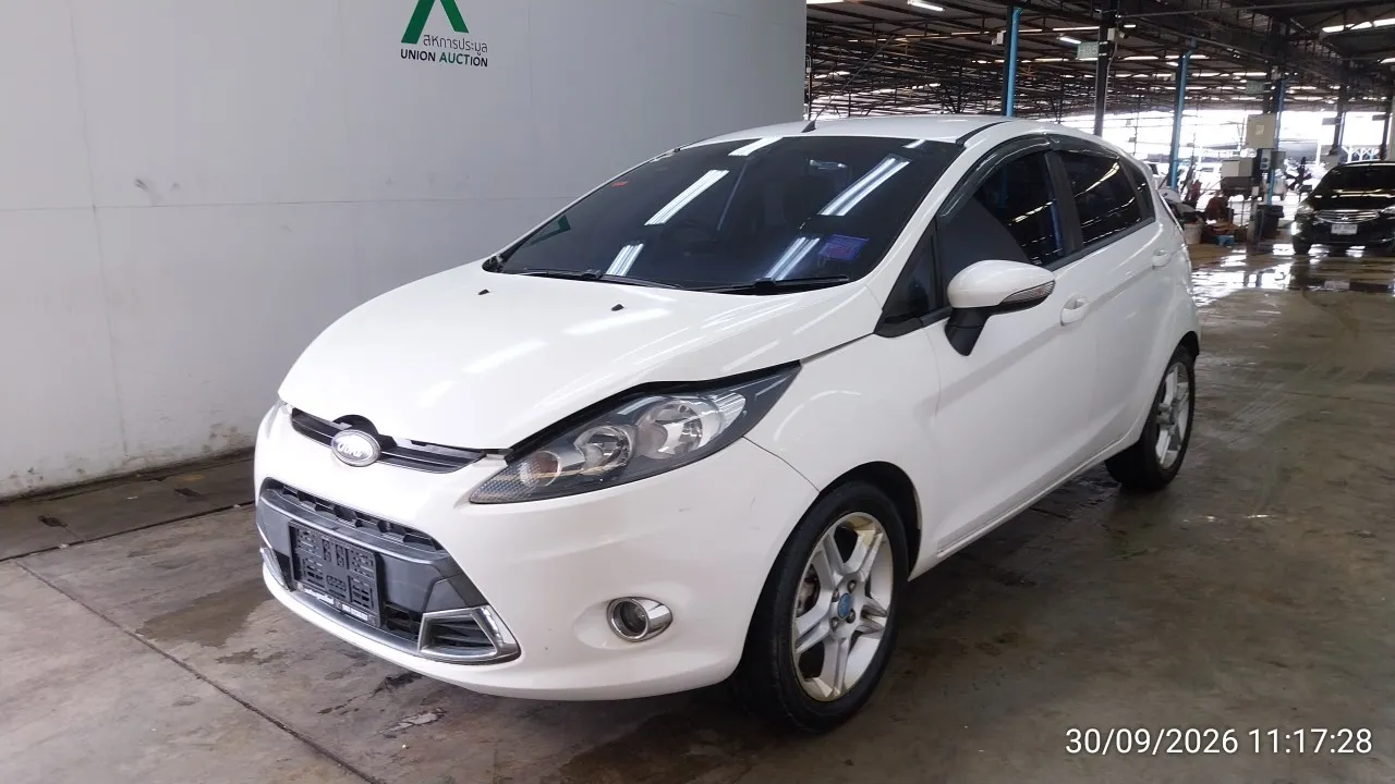 2013 Ford Fiesta – 3
